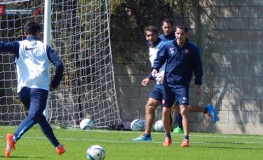 Romagnoli trabaj&oacute; a la par del grupo