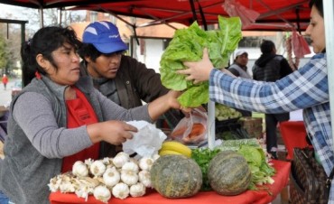 La Plaza del B&deg; D&aacute;lmine Viejo recibe hoy a los Productores Locales