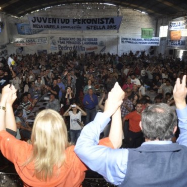 17 de Octubre  &ldquo;A Campana y a su gente no la cambiamos  por nada en este mundo&rdquo;