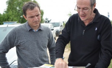Abella present&oacute; un plan h&iacute;drico para que San Cayetano &ldquo;no vuelva a inundarse de nuevo&rdquo;