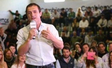 EN CONFERENCIA DE PRENSA SEBASTI�N ABELLA SE REFIRI?&rsquo; A SU VICTORIA EN CAMPANA