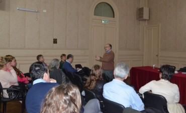 Profesionales participaron de una jornada sobre prevenci&oacute;n y tratamiento del intento de suicidio adolescente