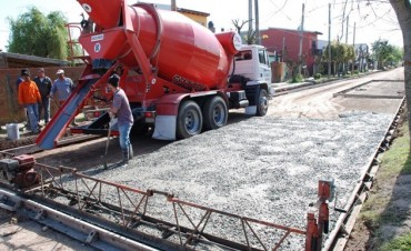 Abella anunci&oacute; que se pavimentaran todas las calles de los barrios Federal y Malvinas