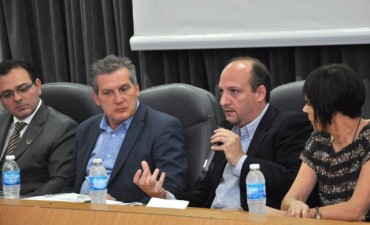 Urbania present&oacute; su primer foro comunitario