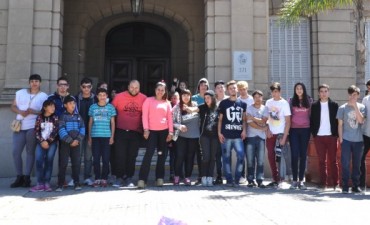 J&oacute;venes de Campana viajaron a Tecn&oacute;polis