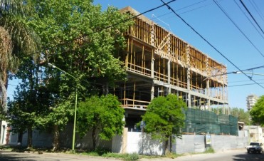 Desde Swiss Medical detallaron al Intendente los avances del nuevo centro m&eacute;dico integral que tendr&aacute; la ciudad