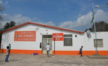 El Municipio realiz&oacute; tareas de mantenimiento y limpieza en la Escuela N&deg;6 