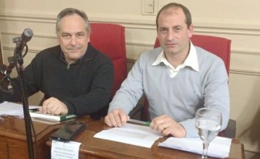 Frente Renovador. &ldquo;Campana sigue sin Presupuesto 2016 y parece no importarle a nadie&rdquo;