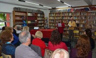 Con un recital po&eacute;tico, se celebr&oacute; el 105&deg; Aniversario de la Biblioteca Municipal