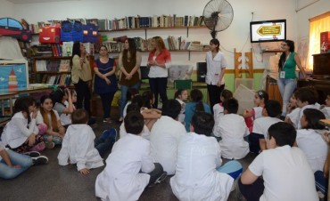Alumnos de la EP N&ordm;17 participaron de una charla sobre &ldquo;Uso eficiente y racional de la energ&iacute;a&rdquo;