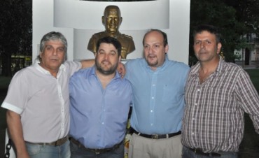 Se realiz&oacute; un homenaje al Movimiento Peronista