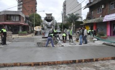 Se coloc&oacute; el hormig&oacute;n en la obra de Jean Jaures y Dellepiane