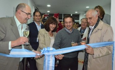 El Intendente particip&oacute; de la inauguraci&oacute;n de la nueva sede del Instituto de Nefrolog&iacute;a