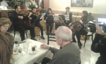 Adultos mayores participaron del primer encuentro de &ldquo;Caf&eacute; con Alma&rdquo;