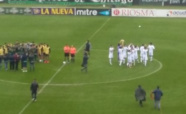 Villa D&aacute;lmine perdi&oacute; con Nueva Chicago 3 a 1