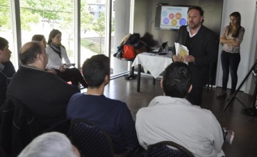 El Ministerio de Salud capacit&oacute; a periodistas de la ciudad sobre el tratamiento de temas de salud mental