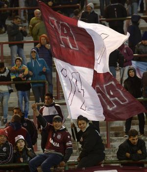  Lan&uacute;s desminti&oacute; venta del entradas para la vuelta ante River