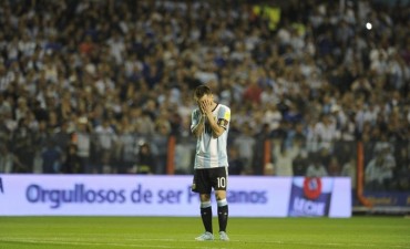 Argentina empat&oacute; con Per&uacute; 0 a 0
