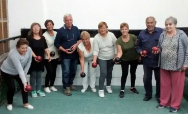 Comenzaron las clases gratuitas de la Escuela Municipal de Bochas