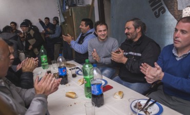 En un encuentro con trabajadores del SUPA, Abella destac&oacute; el gran trabajo que realizan a diario