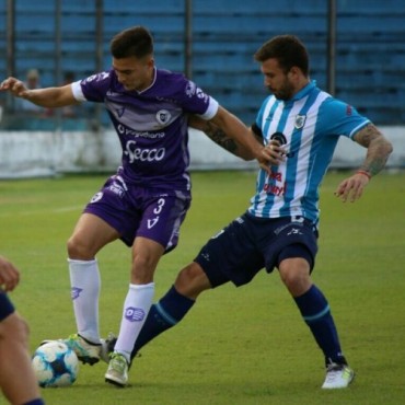 Villa D?&nbsp;lmine gan� en Jujuy y sum� su tercera victoria en el Torneo