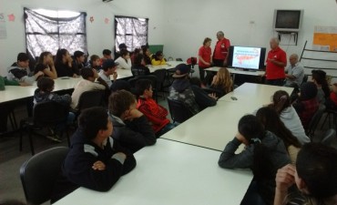 Defensa Civil dict&oacute; charlas en la isla sobre prevenci&oacute;n ante la aparici&oacute;n de alacranes y v&iacute;boras 