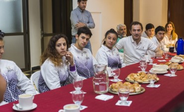 El Intendente recibi&oacute; a los medallistas de los Juegos Bonaerenses