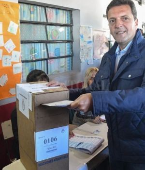 Massa critic&oacute; a quienes quisieron sacar ventaja con Santiago