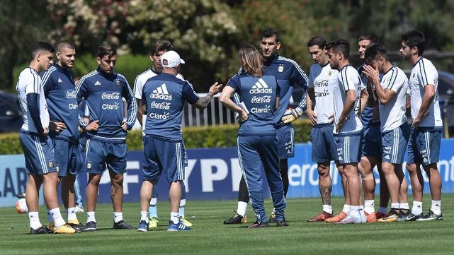  Argentina se entren&oacute; pensando en la altura 