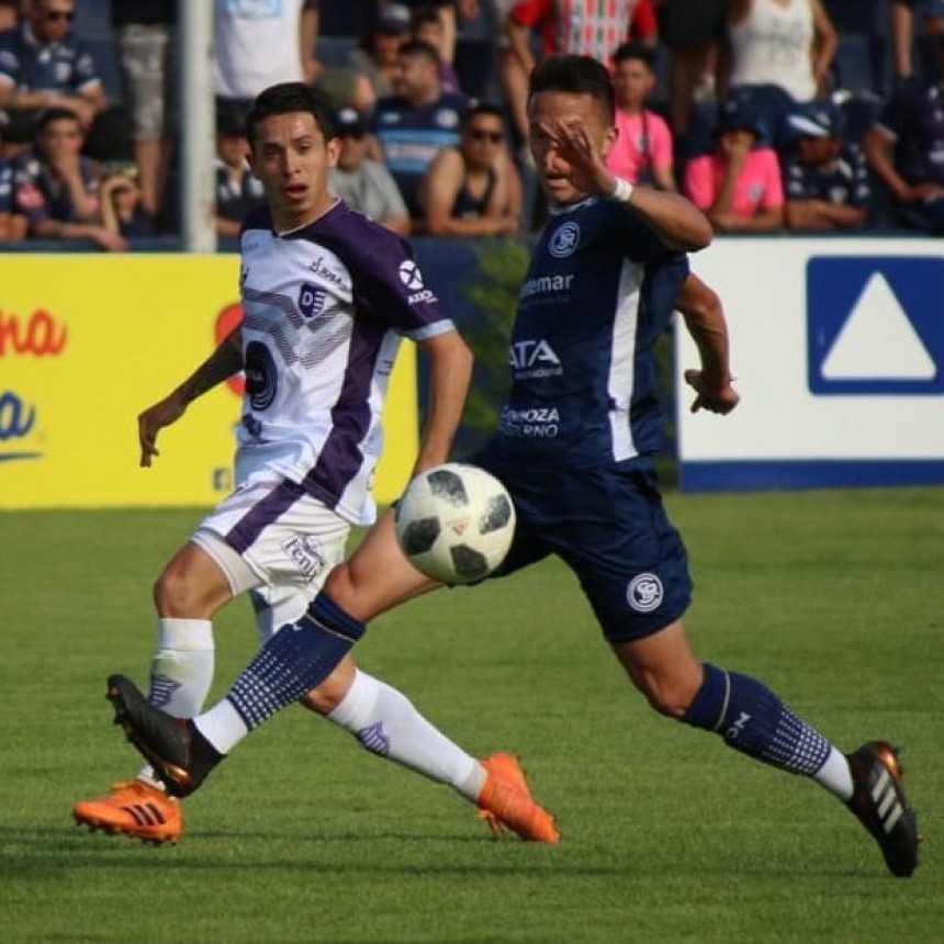 Independiente Rivadavia de Mendoza derrot&oacute; a Villa D&aacute;lmine por 2 a 1