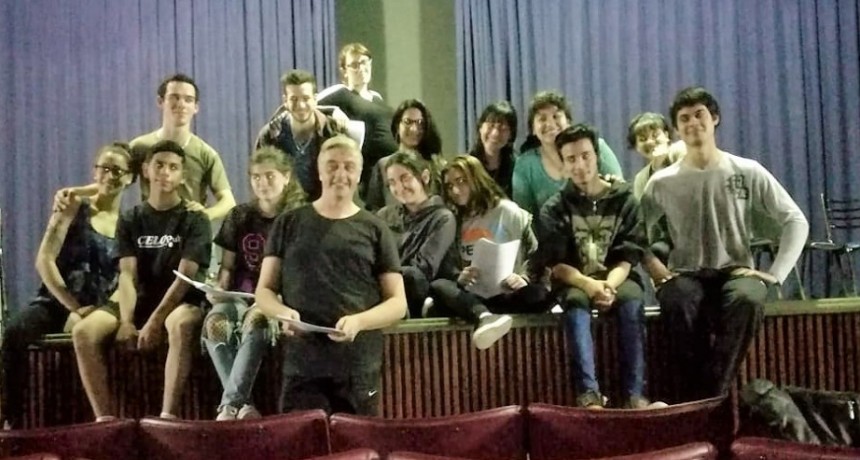 Este fin de semana regresa la comedia teatral &ldquo;Aqu&iacute; no hay quien viva&rdquo;