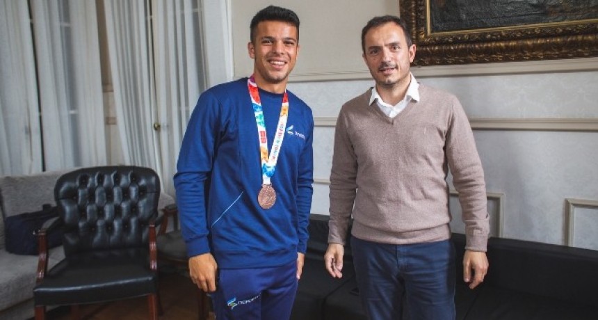 Abella declar&oacute; a Felipe Modarelli &ldquo;Ciudadano Destacado&rdquo; por su desempe&ntilde;o en los Juegos Ol&iacute;mpicos de la Juventud