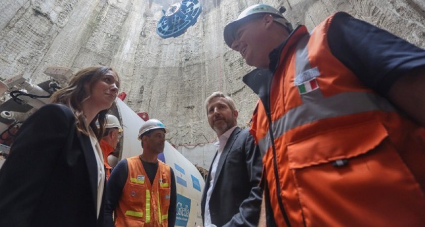 MAR&Iacute;A EUGENIA VIDAL Y ROGELIO FRIGERIO SUPERVISARON UNA OBRA HIDR&Aacute;ULICA QUE BENEFICIAR&Aacute; A 4,3 MILLONES DE PERSONAS