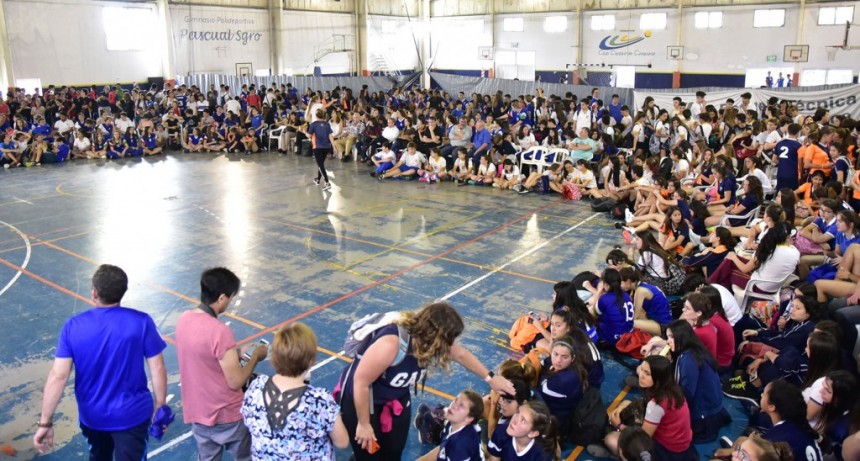 Se realiz&oacute; la entrega de premios de los &ldquo;Encuentros puentes&rdquo;