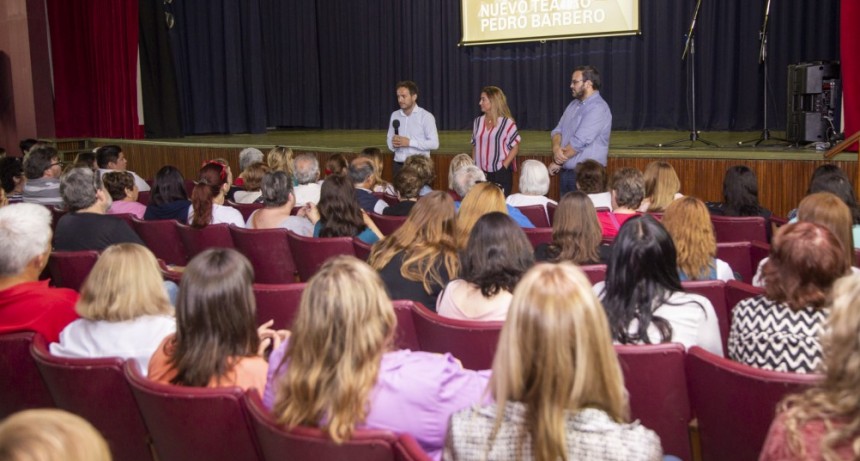 Abella anunci&oacute; la remodelacion del teatro Pedro Barbero y la creaci&oacute;n de una galeria de arte