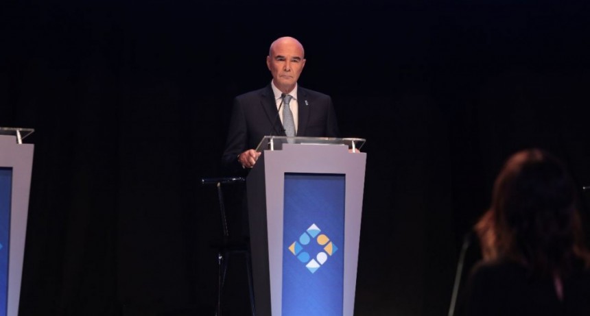 G&oacute;mez Centuri&oacute;n particip&oacute; del segundo debate presidencial: "Los corruptos deben estar inhabilitados de por vida"