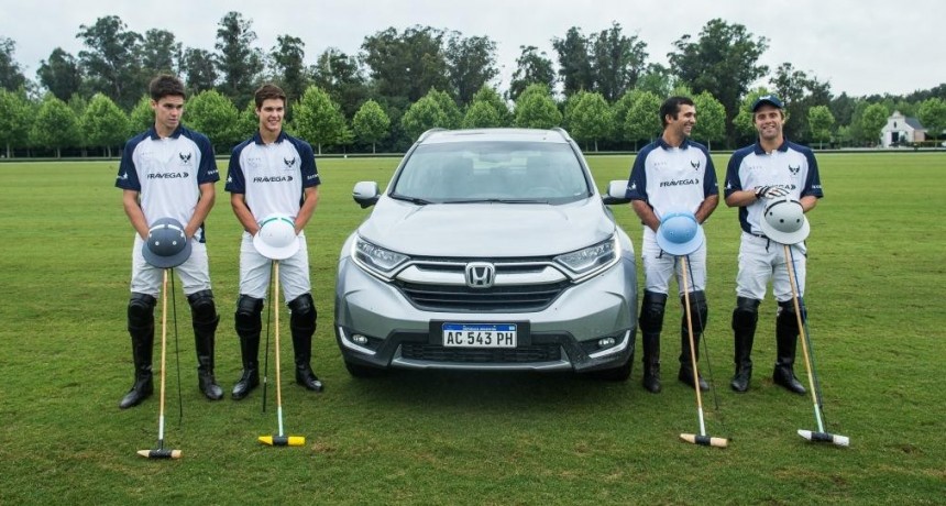 HONDA MOTOR DE ARGENTINA ACOMPA&Ntilde;A   A LA ENSENADA POLO TEAM