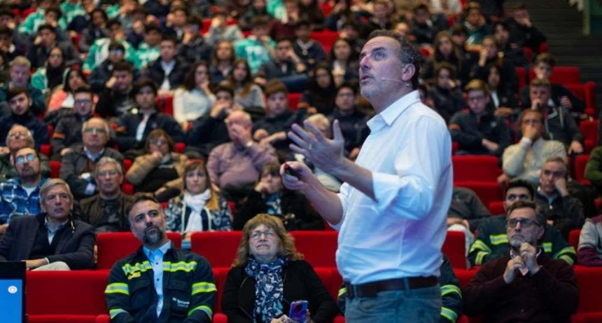 Tenaris comparti&oacute; su visi&oacute;n y proyectos en un nuevo Encuentro con la Comunidad