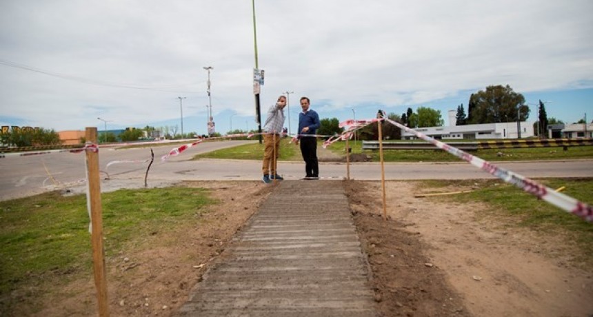 El Municipio construy&oacute; un sendero seguro en la zona del arco