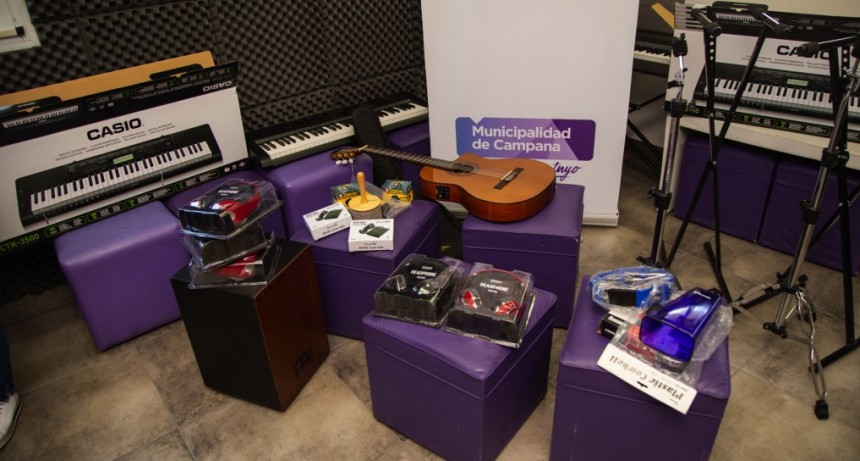 La Escuela Municipal de M&uacute;sica sum&oacute; equipamiento e instrumentos