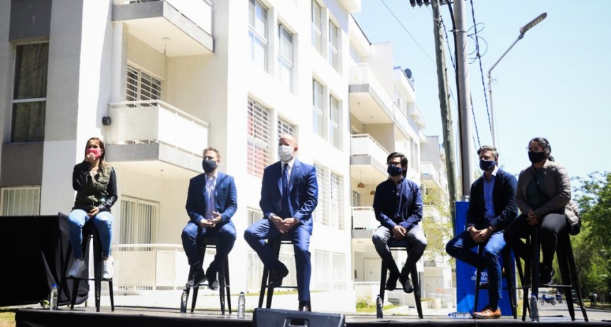 Kicillof participó de la entrega de viviendas Procrear junto al presidente Alberto Fernández