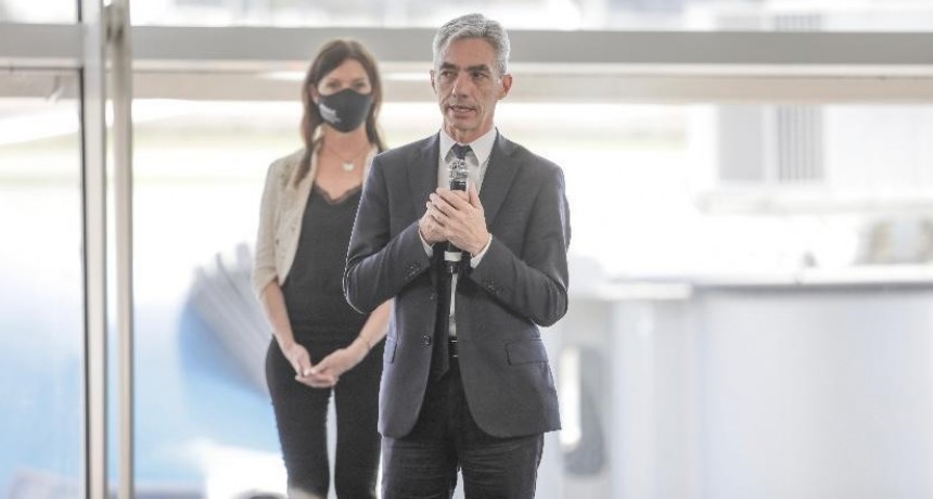 MEONI EN LA REANUDACIÓN DE LOS VUELOS REGULARES DE PASAJEROS Y MICROS Y TRENES DE LARGA DISTANCIA: 