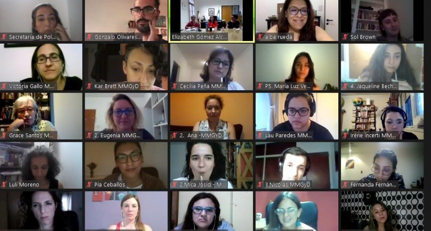 ELIZABETH GÓMEZ ALCORTA:  ES CLAVE PENSAR POLÍTICAS PÚBLICAS FEDERALES QUE TENGAN EN CUENTA LAS DISTINTAS REALIDADES, LOS DISTINTOS TERRITORIOS Y LAS DISTINTAS VOCES