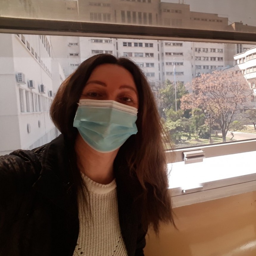 Eliana Matko una vecina de Campana voluntaria en la Argentina de la vacuna de Pfizer