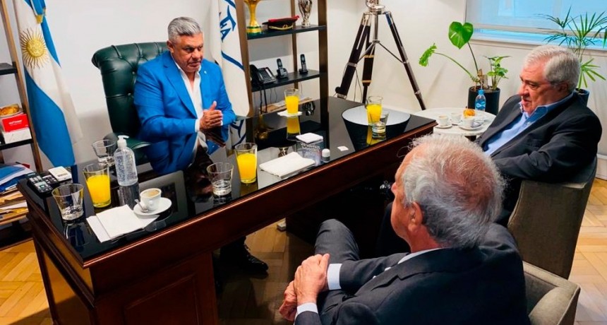 Tapia recibió a Ameal y D'onofrio por el nuevo diseño de los derechos televisivos
