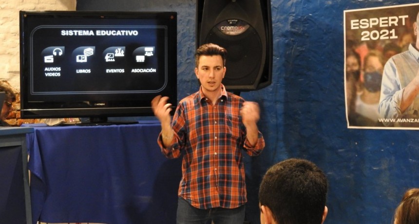 LA JUVENTUD DE ‘’AVANZA CAMPANA’’ REALIZÓ UN SEMINARIO DE FORMACION PERSONAL
