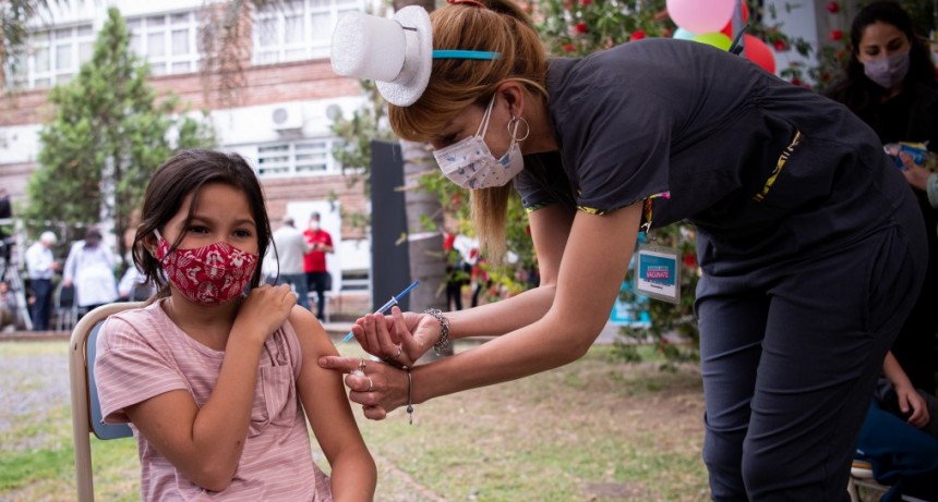 Comenzó la inmunización de menores de entre 3 y 11 años en la Provincia 