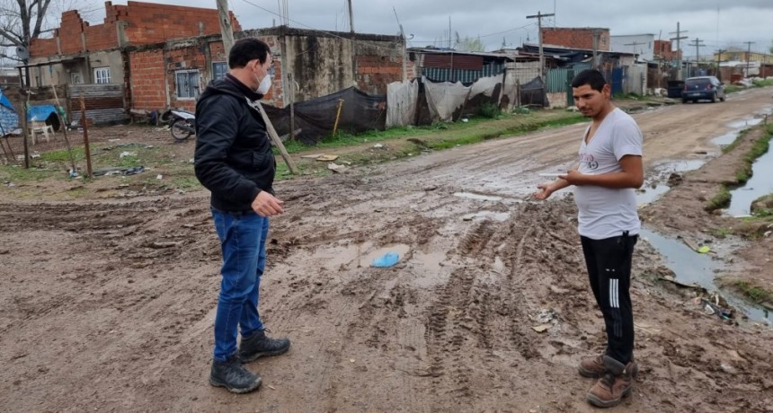 Queremos igualdad de trato, dijeron los vecinos del Barrio Las Tablitas a los referentes del Espacio Vamos con Vos