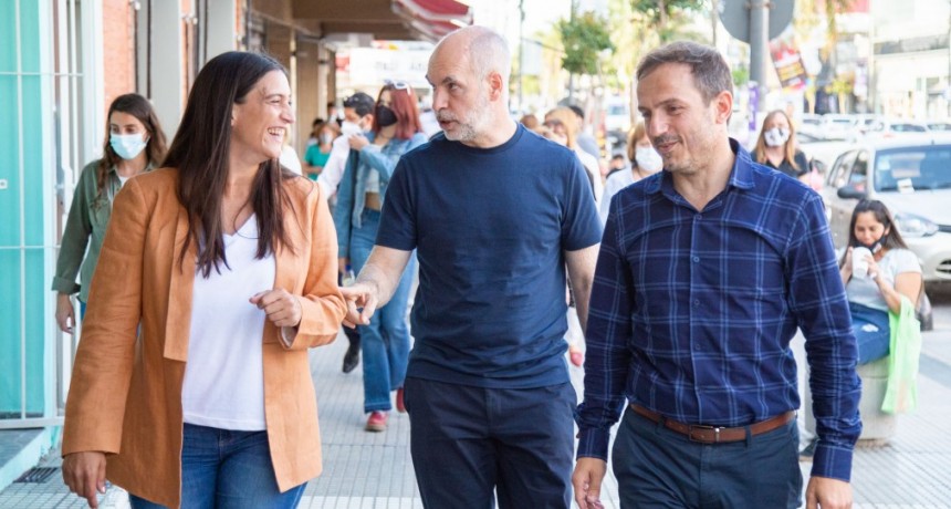 Larreta visitó Campana y les pidió a los vecinos que vayan a votar en noviembre por su futuro