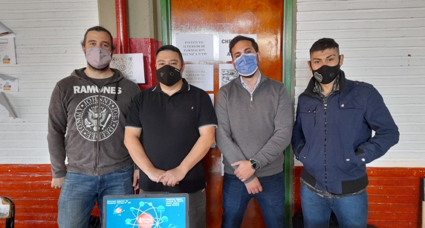 Estudiantes del ISFT 195 participan de la etapa regional de la Feria de Ciencias